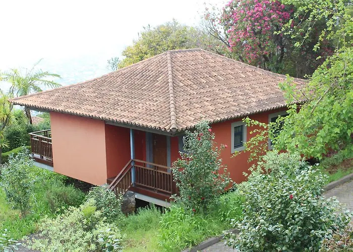 Choupana Hills & Funchal (Madeira)